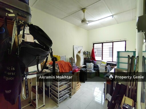 Freehold | Double Storey Terrace, Jalan Mempari , Taman Seri Bayu, Meru Klang.