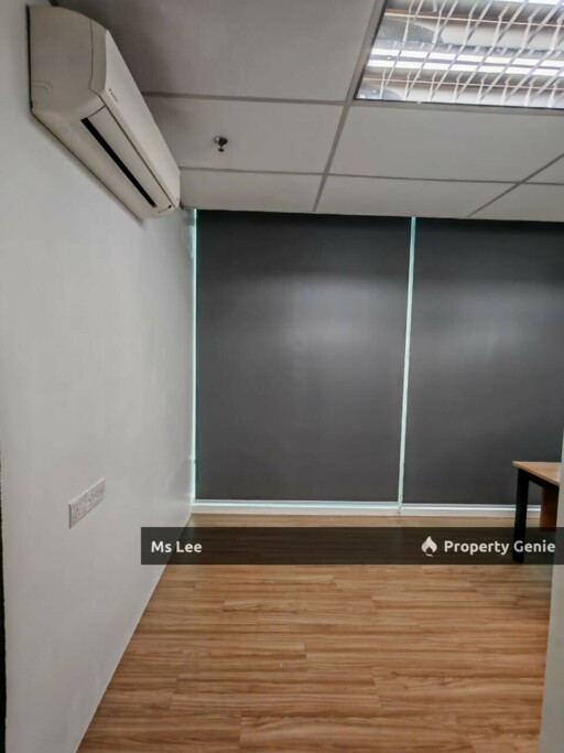 Office Suite 6 RM2180-The Landmark Office @ Bandar Bukit Tinggi 2 , Klang-Ready Now