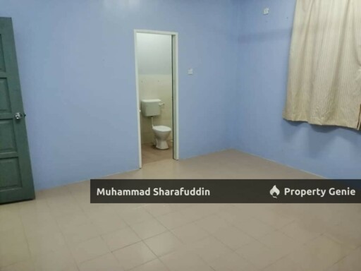 DOUBLE STOREY CORNERLOT TERRACE BATU HITAM BESERAH,KUANTAN.