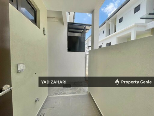 Serenia (Type Anira), Sepang | Double Storey Terrace 4 Bedrooms | RM790K - Facing Open, New Unit & Freehold Individual Title