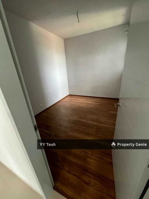 CORNER Admiral Residence 4R Unit｜LVL 18 - BLOCK D