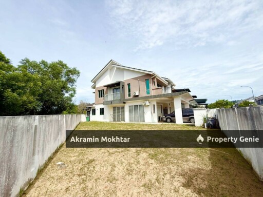 Freehold, Corner Lot & Renovated | Double Storey Camellia Serene Heights 1, Semenyih