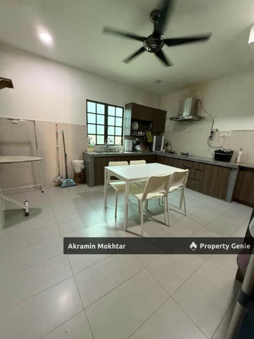 Freehold & Extended | 1.5 Storey Terrace House @ Jalan USJ 3, Subang Jaya, Selangor