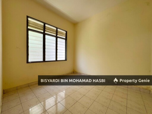 2 Storey Semi D @ Taman Dahlia, Bandar Baru Salak Tinggi, Sepang, Selangor