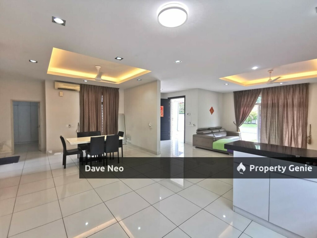 Taman Nusa Duta • 2-Storey Semi-D • 5Beds 4Baths • Fully Furnished