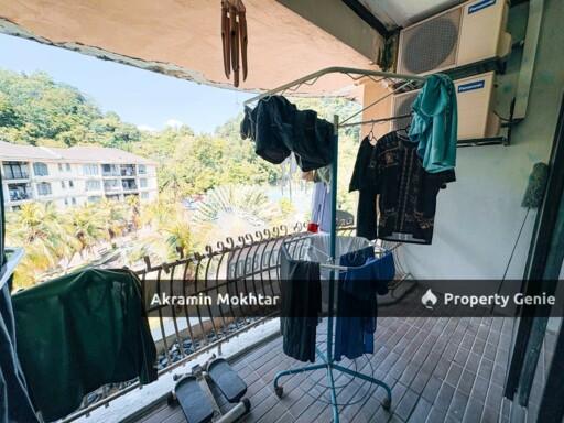 FACING POOL Well Maintained Waizuri 1 Apartment, Wangsa Maju