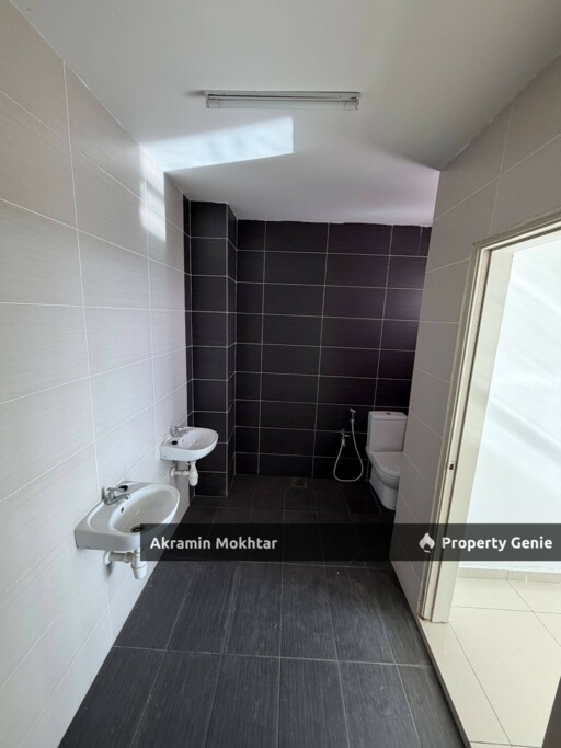 FREEHOLD & 4 PARKING | KONDOMINIUM EHSAN RESIDENCE TAMAN ORKID SEPANG (PENT HOUSE)