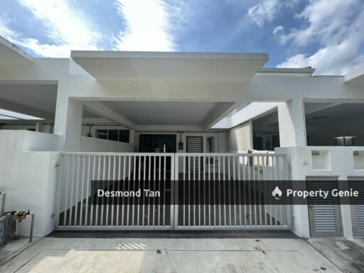 2 Storey Tiara Sendayan, Labu, Eka Heights (Facing No House, Renovated & Full Loan)