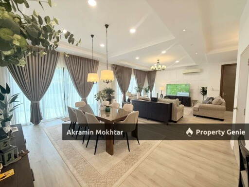 FULLY RENOVATED & PARTIALLY FURNISHED |  GAMUDA 25.7  Lucent Residence @ Twentyfive.7 Two storey Semi D Corner Lot (Cul De Sac)
