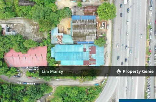 Taman Tasek Commercial Facing Main Road