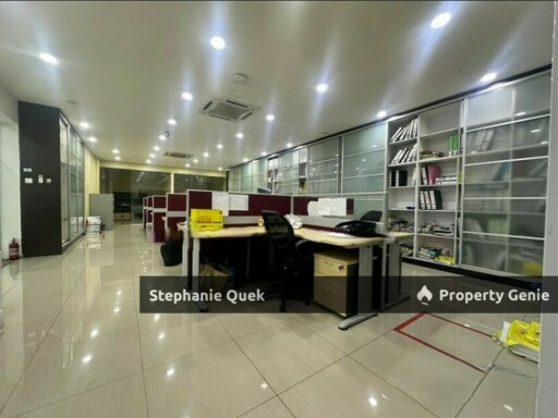 Bandar Bukit Tinggi Klang 2 Unit Adjoining 3 Storey Shop Lot For Sale