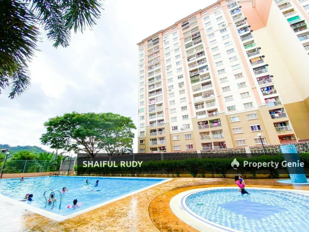 Want to let. Lakeview Apartments Batu Caves
