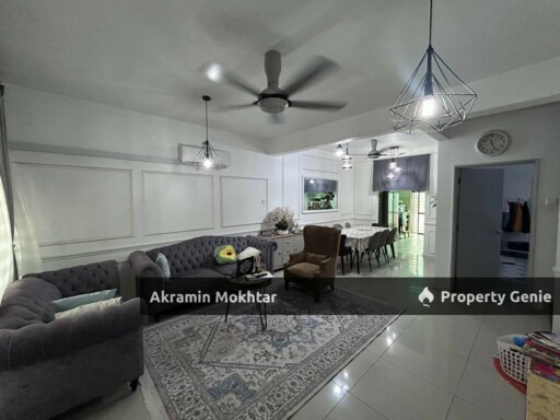 Freehold, Ground Floor, Renovated & Partially Furnished | Townhouse 1.5 Storey Park Villa Bandar Bukit Puchong 2, Puchong Selangor.