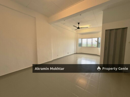 NEWLY REFURBISHED | FLAT TAMAN SRI MANJA TAMAN SRI MANJA, PETALING JAYA