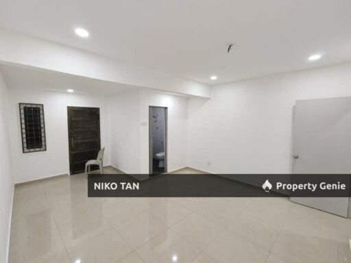 For Sale Jalan Tasek 22 2Stry Bandar Seri Alam, Masai