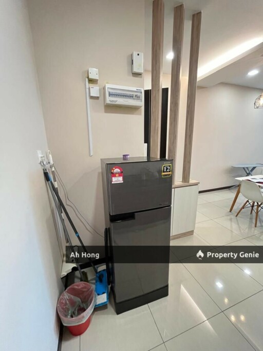 Taman Molek / Molek Regency / Studio / Fully Furnished / Renovated