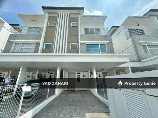 Platinum Residence, Dengkil | Townhouse 4 Bedrooms | RM470K - Bigger Size, Brand New and Lowest Price