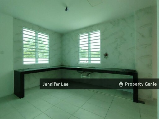 KLEBANG, IPOH FREEHOLD UNOCCUPIED DOUBLE STOREY TERRACE CORNER UNIT WITH HUGE SIDE LAND
