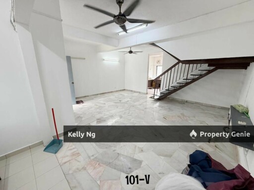 2 Sty House At Taman Desawan Klang For Sale/Rent