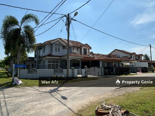 Two-Storey Terrace House | Taman Desa Hj Idris, Kg Alor Tempoyak