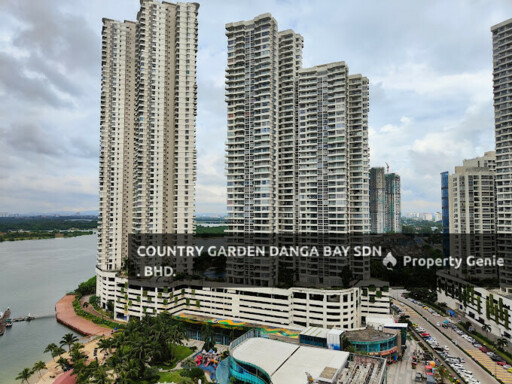 Royal Strand @ Country Garden Danga Bay