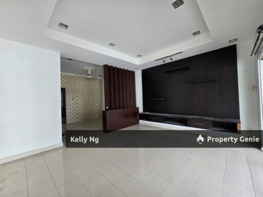 Double Sty Renovated House At Bandar Puteri Klang For Rent