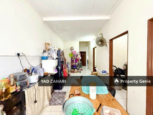 Seksyen 30, Shah Alam | 1-Storey Terrace 4 Bedrooms | RM379K - Nearby School & Freehold