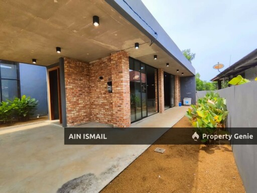 BANGLO EXCLUSIVE PEKAN [SUASANA TENANG & PRIVASI,  DEKAT PANTAI]
