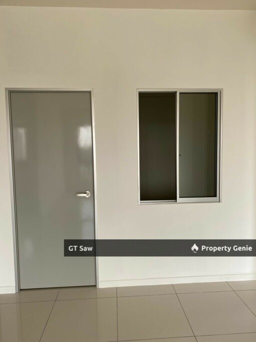 Emerald 9 Condo 3 Rooms P/Furnished Link to MRT Suntex, Ekocheras