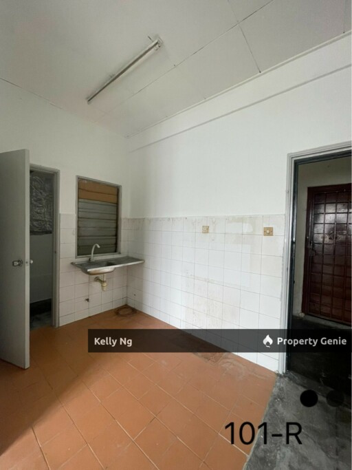 Pangsapuri Sri Ayu At Jalan Kebun Bandar Putera For Rent