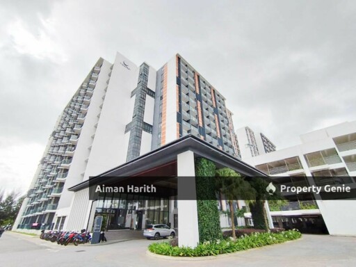 RM345,000 ONLY EASY ACCESS TO BEACH TIMURBAY TYPE C FACING MAINROAD FOR SALE
