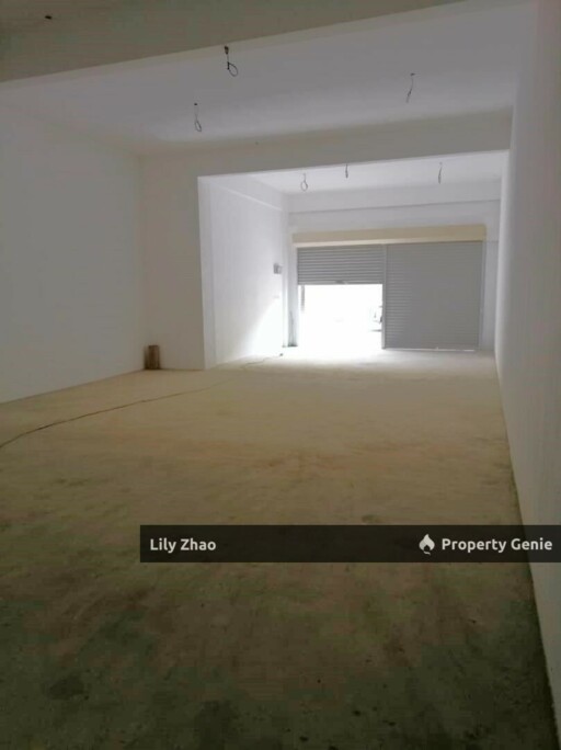 1st Floor Shop Office for Rent, 1,205 sqft Papar Square, Papar, Sabah