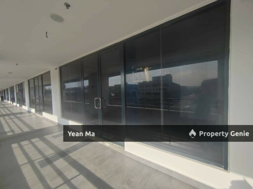 Avia Plus Shop Lot Bandar Country Homes Rawang