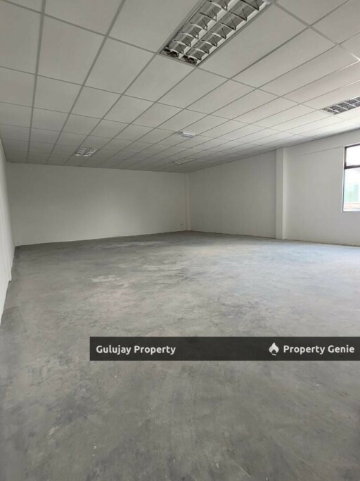 Freehold Warehouse/Factory At Krubong/Tanjung Minyak/Bukit Rambai For Sales