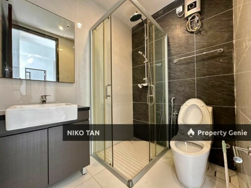 For Sale Bay Laurel Country Garden Danga Bay