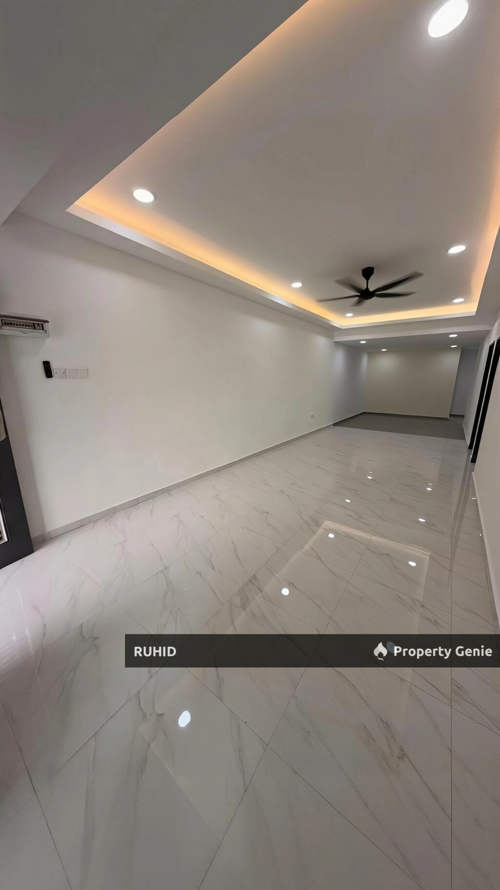 Easy access to Skudai highway - Jalan Hang Lekiu, Taman Skudai Baru, Johor fully renovated single storey terrace house