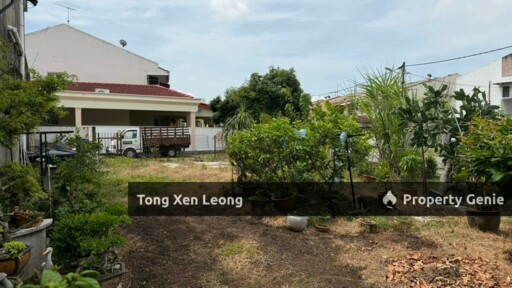 Below Value Double Storey Corner Lot For Sale @ Kampung Lapan