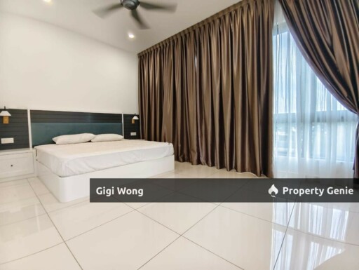 8 Residence Superlink 2.5 Terrace House