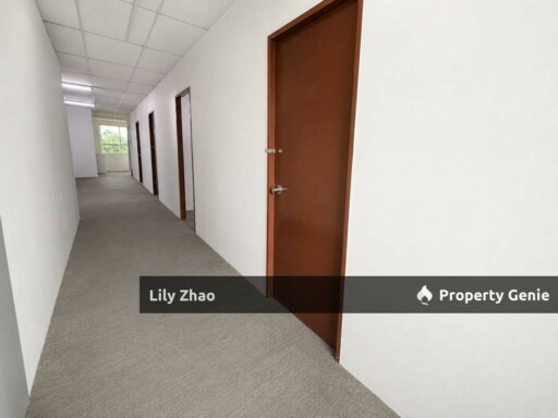Shop Office for Rent, 2nd Floor, Road Frontage, 5 Rooms 1,100 sqft, Padimas Point Commercial, Penampang bypass, Kota Kinabalu.