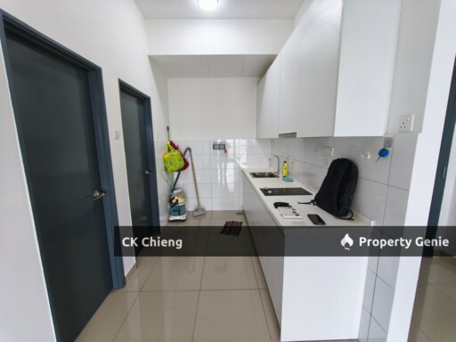 Aera Residence Rent, 3 Rooms Partly Furnished, Bandar Sunway PJS5