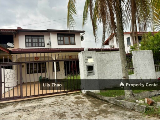 Semi Detached Landed House, 4Bed 3Bath Furnished, Spacious, Big Land, Taman BDC, Kolombong, Kota Kinabalu.