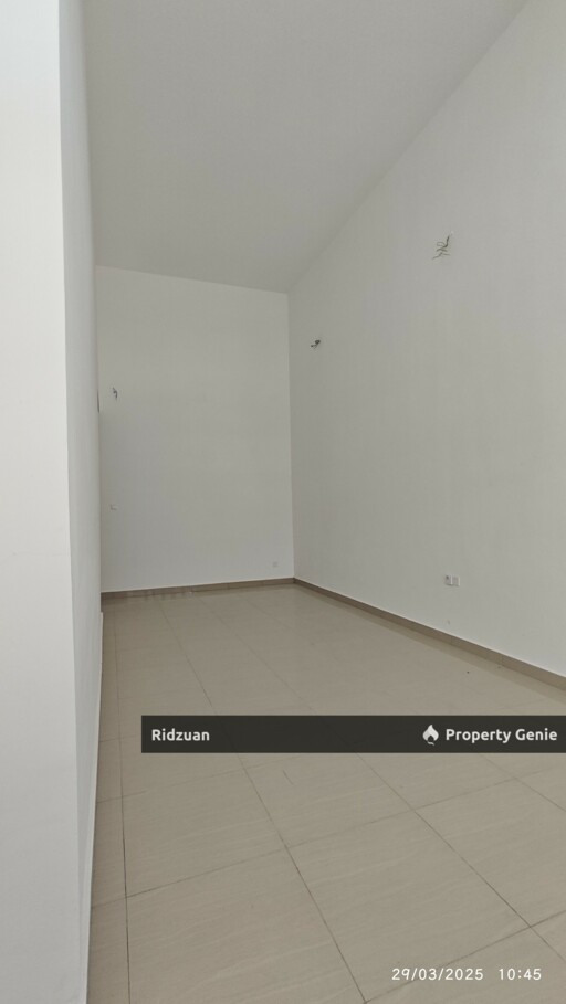 Single Storey Terrace House - Taman Mengkibol, Kluang