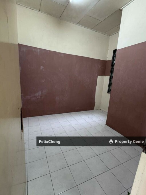 Bandar Putra Single Storey Terrace,Jalan Merak,Kulai,Original Condition