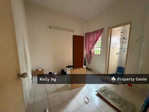 Double Sty House At Bandar Puteri Klang For Rent