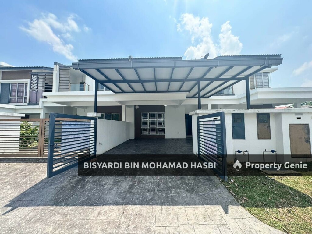 2 Storey Terrace Taman Ruby, Dengkil .