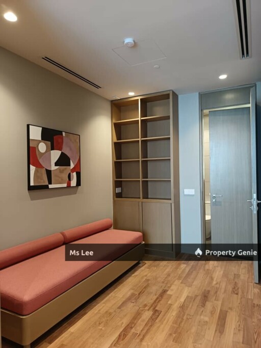 The Conlay @ KLCC-Near Pavilion Mall & MRT, Level 46 TRX View, Brand New, Ready Now