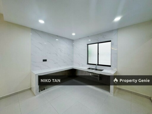 [UNBLOCK VIEW] 1-Storey Jalan Landak Kelubi, Taman Abad For Sale
