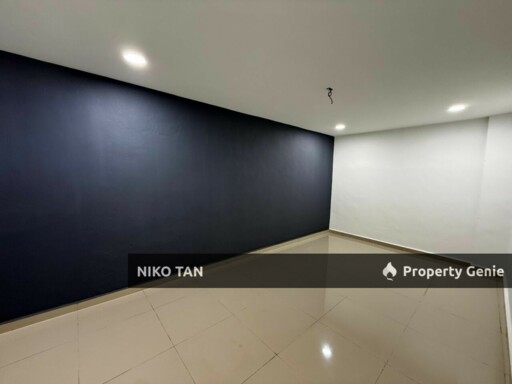 [RENOVATED&EXTENDED] 1-Storey Semi-D Taman Daya For Sale