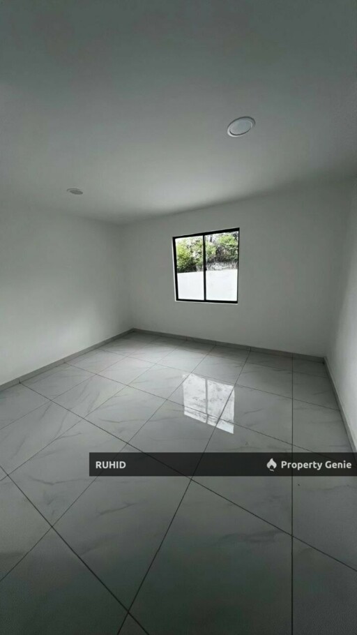 Double Storey Low Cost Corner Lot, Bandar Baru Permas Jaya, Masai