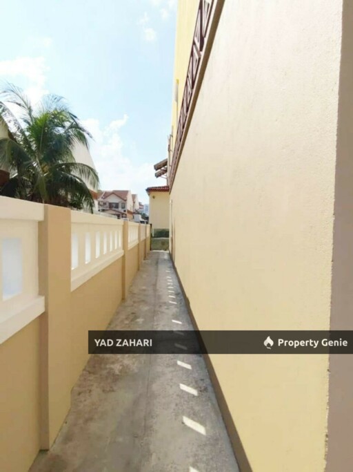 Alam Nusantara, Setia Alam | 2-Storey Terrace 4 Bedrooms | RM800K - Endlot, Facing Open and Freehold